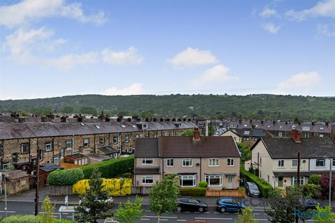 2 bedroom apartment for sale, Chesterton Court, Railway Road, Ilkley