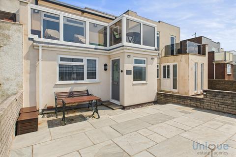 undefined, Rossall Promenade,  Thornton-Cleveleys, FY5