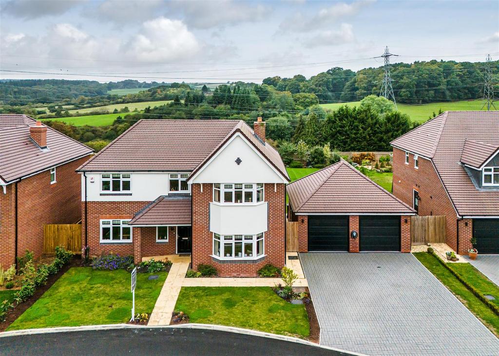 1 Rowan Grange-drone-1.jpg