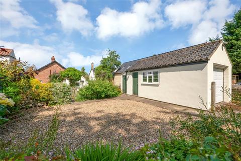 2 bedroom bungalow for sale, High Street, Waltham on the Wolds