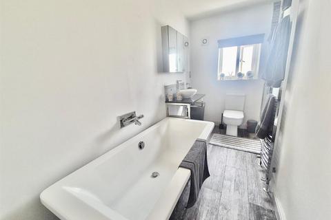 11 Ash Grove, Aldbrough, Hull, HU11 4SQ