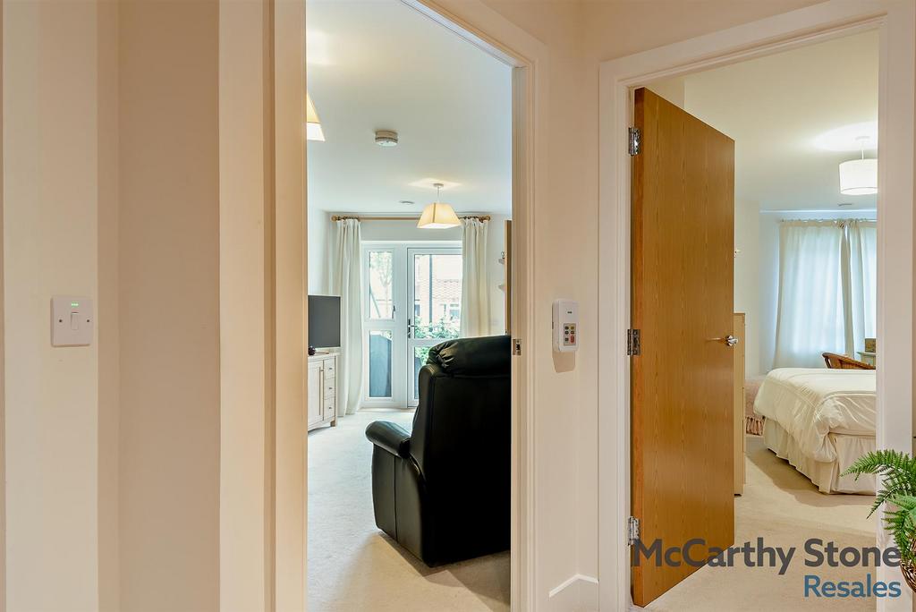 8651513-interior05-800.jpg