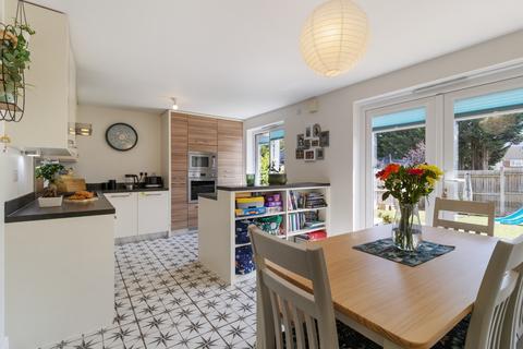 23 Hurdman Road, Worcester, WR2 5GJ
