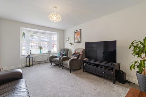 23 Hurdman Road, Worcester, WR2 5GJ