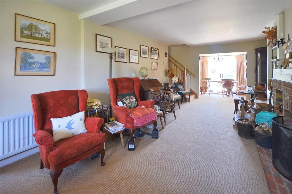 Sitting/Dining Room