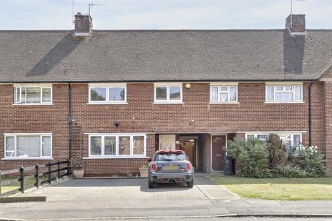 51 Rendlesham Road, Enfield, EN2 0TY