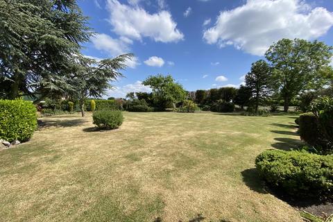 3 bedroom detached bungalow for sale, Main Road, Gilberdyke, Brough