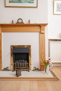 72 Dennett Road, Croydon, CR0 3JA