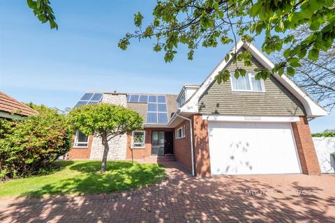 4 bedroom detached house for sale, The Broadway, High Barnes, Sunderland