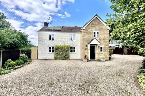 undefined, Mill Cottage, Colesbrook