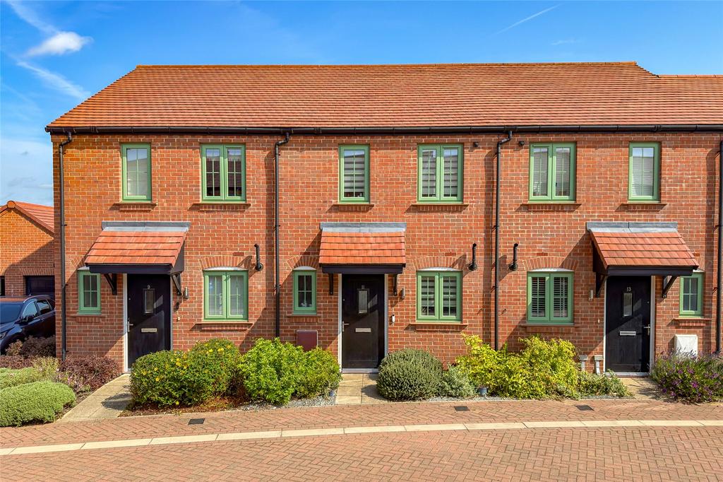Which Streets in St Albans Command the Highest Property Prices