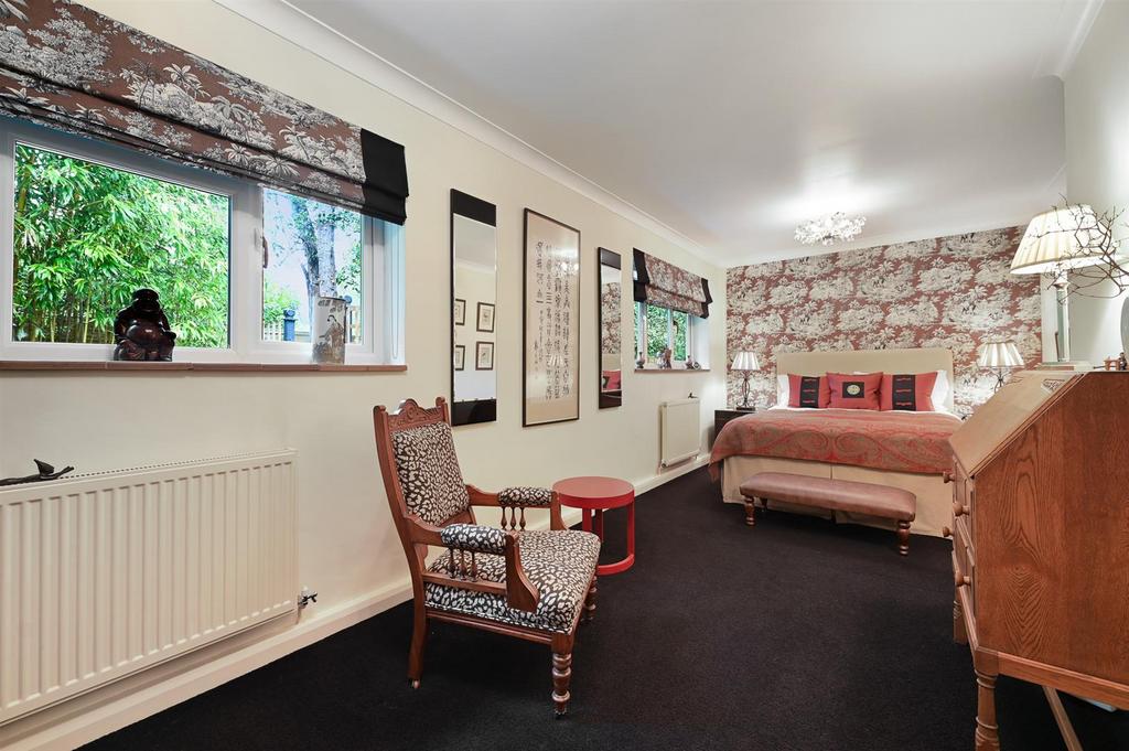 Bedroom 2.jpg