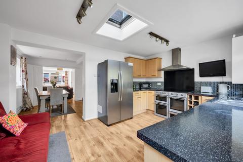 4 bedroom end of terrace house for sale, Broadheath Drive, Chislehurst BR7