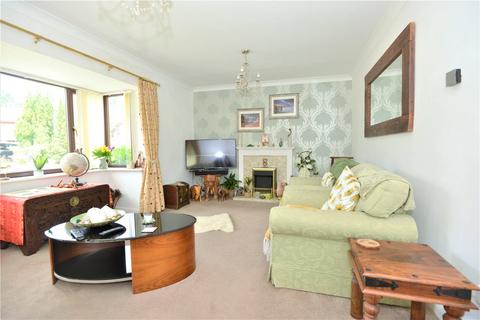 24 Burgate Fields, Fordingbridge, SP6 1LR