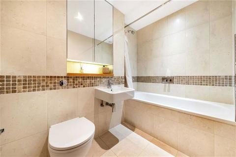 2 bedroom flat for sale, Bromyard Avenue, London W3