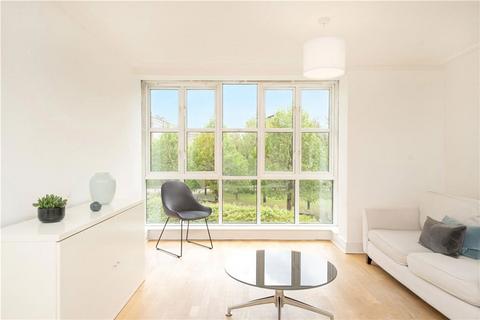 2 bedroom flat for sale, Keble Place, Barnes SW13
