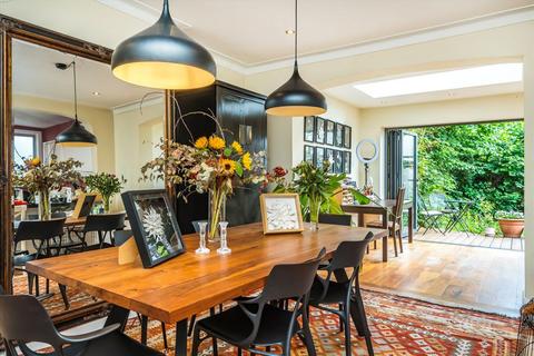 4 bedroom detached house for sale, Holmside Road, London SW12