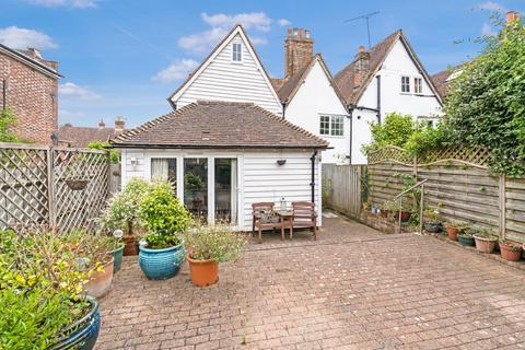 3 bedroom end of terrace house for sale, High Street, Cranbrook TN17