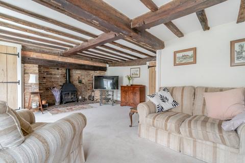 3 bedroom end of terrace house for sale, High Street, Cranbrook TN17