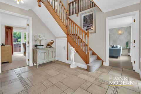 5 Easby Rise, Eye, Peterborough, PE6 7TX