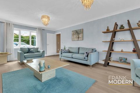 5 Easby Rise, Eye, Peterborough, PE6 7TX