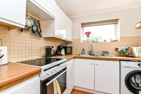 2 bedroom apartment for sale, Pennywell Gardens, Ashley, New Milton, Hampshire, BH25