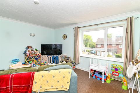 2 bedroom apartment for sale, Pennywell Gardens, Ashley, New Milton, Hampshire, BH25