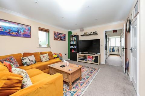9 Causton Road, Basingstoke, RG22 4QQ