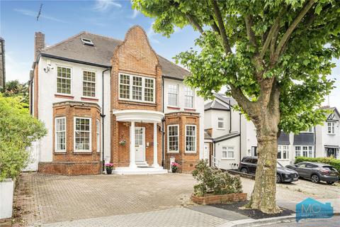 4 bedroom detached house for sale, Beechwood Avenue, Finchley Central, London, N3