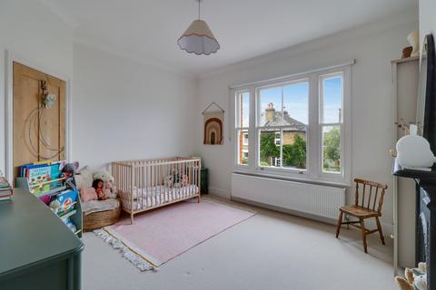 46 Summer Road, East Molesey, KT8 9LS