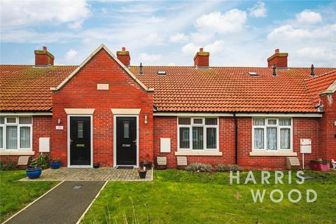 1 bedroom bungalow for sale, Ernest Luff Court, Luff Way, Walton on the Naze, Essex, CO14