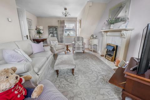 undefined, Flat 2, Hills Court, New Road, Bromsgrove. B60 2LE