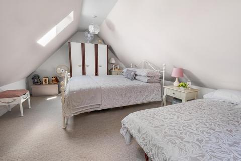 1 bedroom flat for sale, Flat 2, Hills Court, New Road, Bromsgrove. B60 2LE