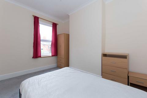 1 bedroom terraced house to rent, Room in Shared House – Grenfell Road, Hereford