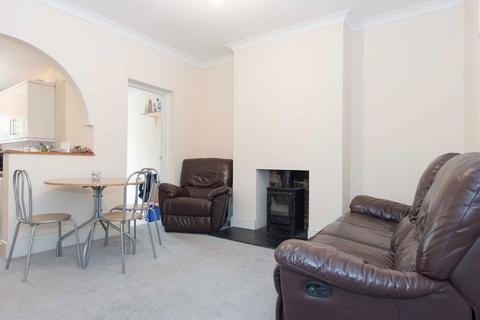 1 bedroom terraced house to rent, Room in Shared House – Grenfell Road, Hereford