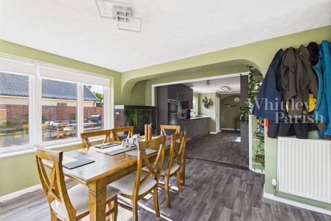4 bedroom detached bungalow for sale, High Street, Gislingham