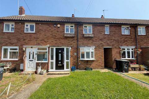 98 Beechfield Walk, Waltham Abbey, EN9 3AA