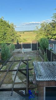 98 Beechfield Walk, Waltham Abbey, EN9 3AA