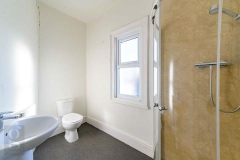 1 bedroom townhouse to rent, Room in Shared House – Eign Road, Hereford