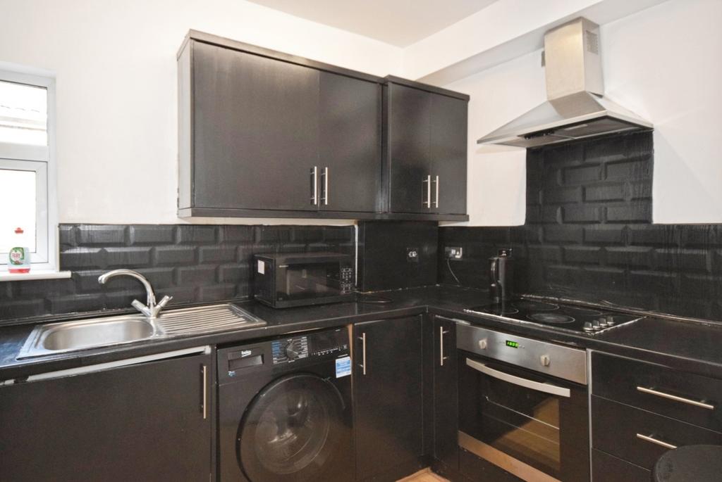 3c037dfe-kitchen