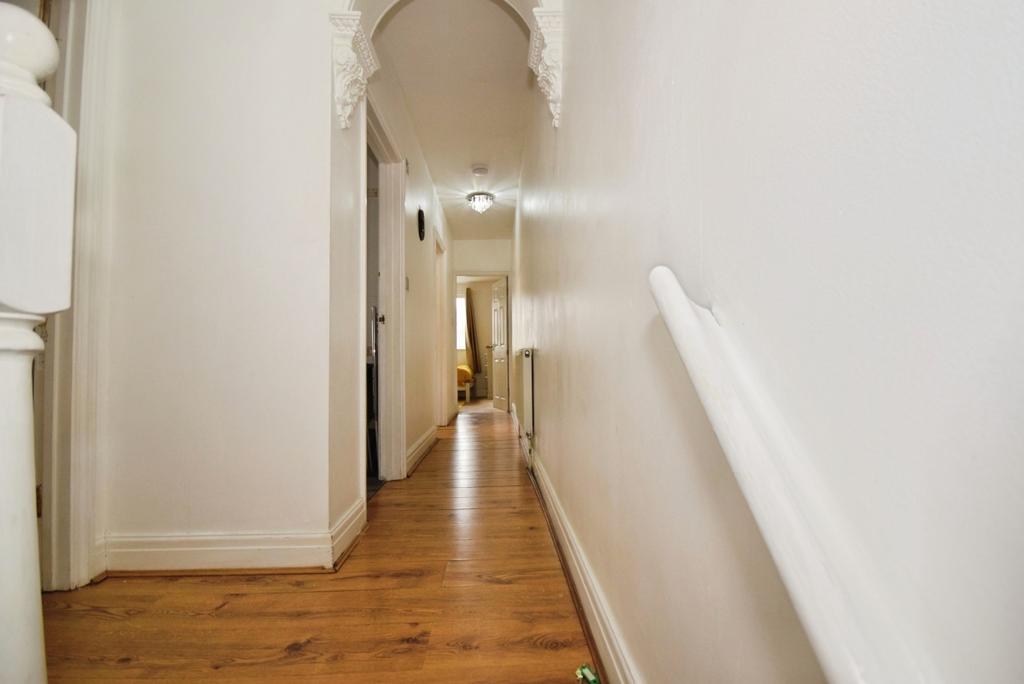 E7414662-hallway