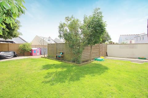 3 bedroom property for sale, La Route Du Picquerel, Vale, Guernsey, GY6