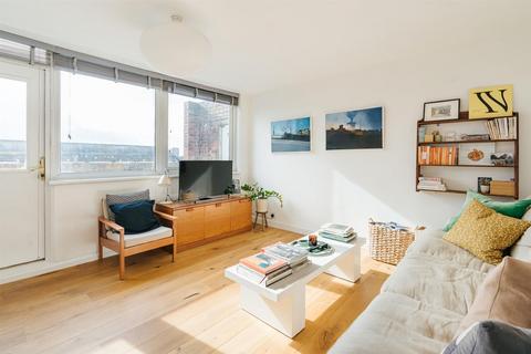 19 Shellness Road, London, E5 8JU