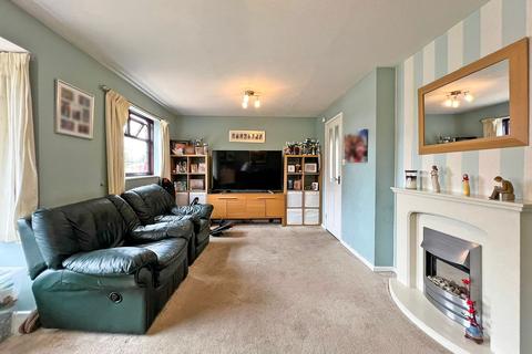 10 Furnace Close, Wombourne, Wolverhampton, WV5 0PB