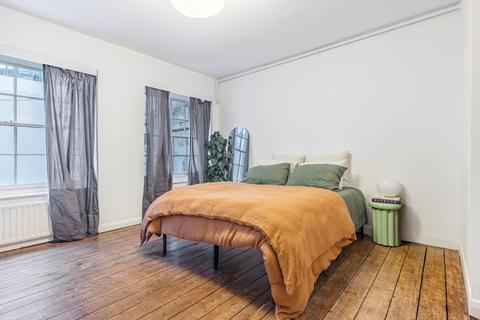 2 bedroom house for sale, Myddelton Square, Clerkenwell, EC1R