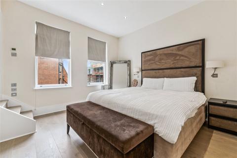 3 bedroom flat for sale, Draycott Place, London, SW3