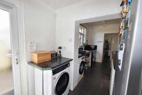 15 Condurrow Road, Beacon, Camborne, TR14 7SW
