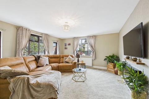 undefined, Mereside, Hornsea, HU18 1BG