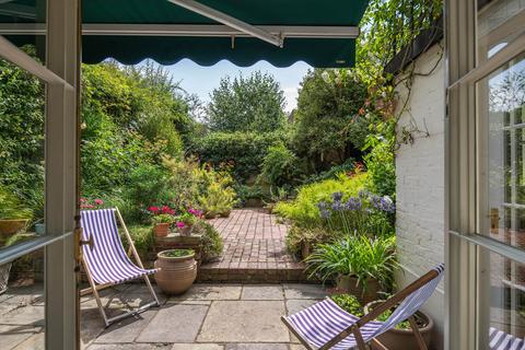 4 bedroom terraced house for sale, St. James's Gardens, London W11