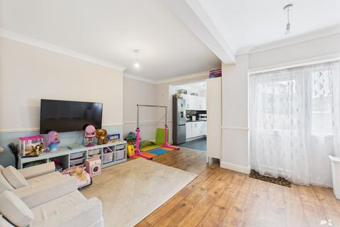 21 Cranham Road, Hornchurch, RM11 2AB
